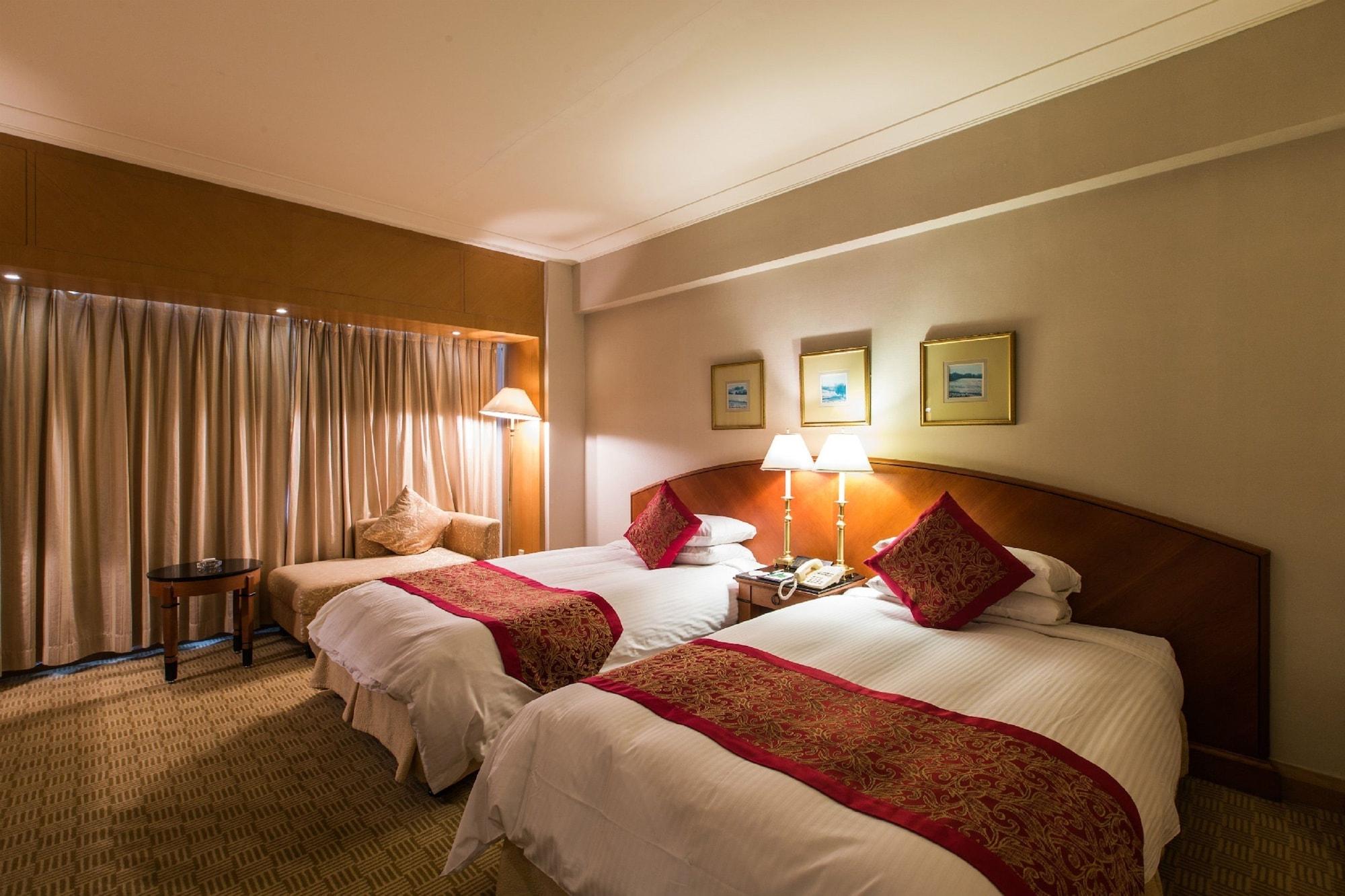 Ruishi Hotel Dalian Esterno foto