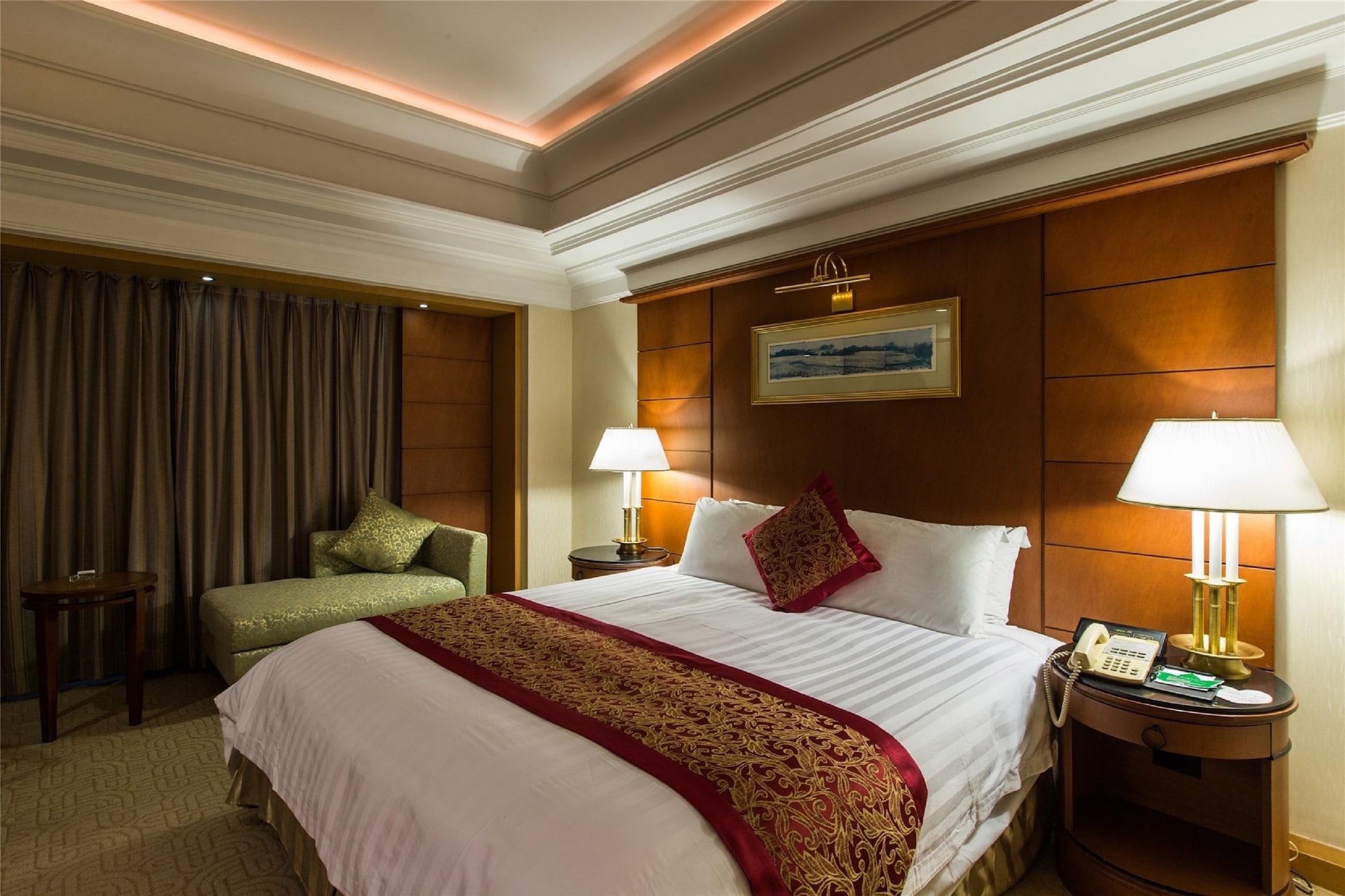 Ruishi Hotel Dalian Esterno foto