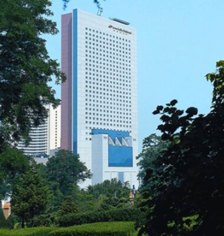 Ruishi Hotel Dalian Esterno foto