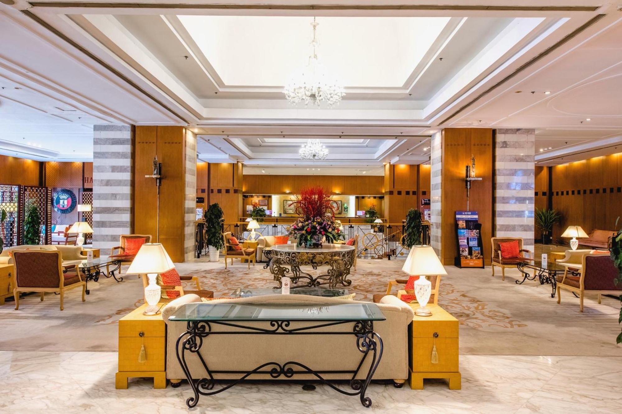 Ruishi Hotel Dalian Esterno foto