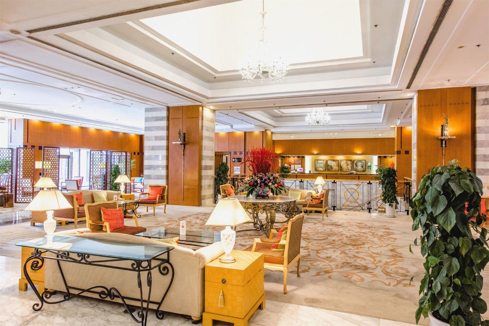 Ruishi Hotel Dalian Esterno foto