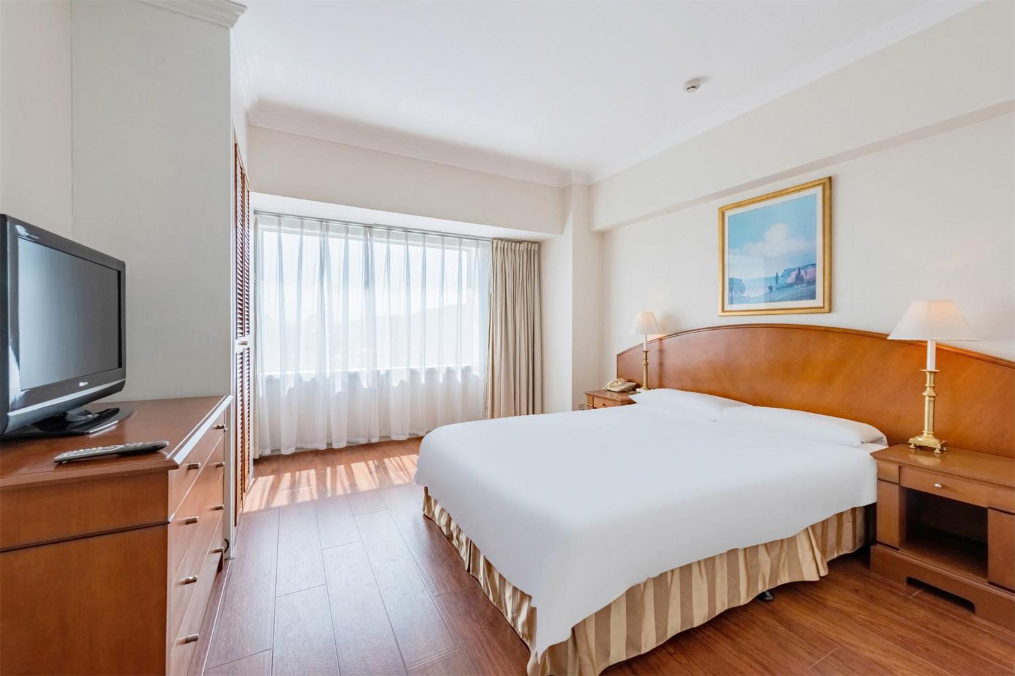 Ruishi Hotel Dalian Esterno foto
