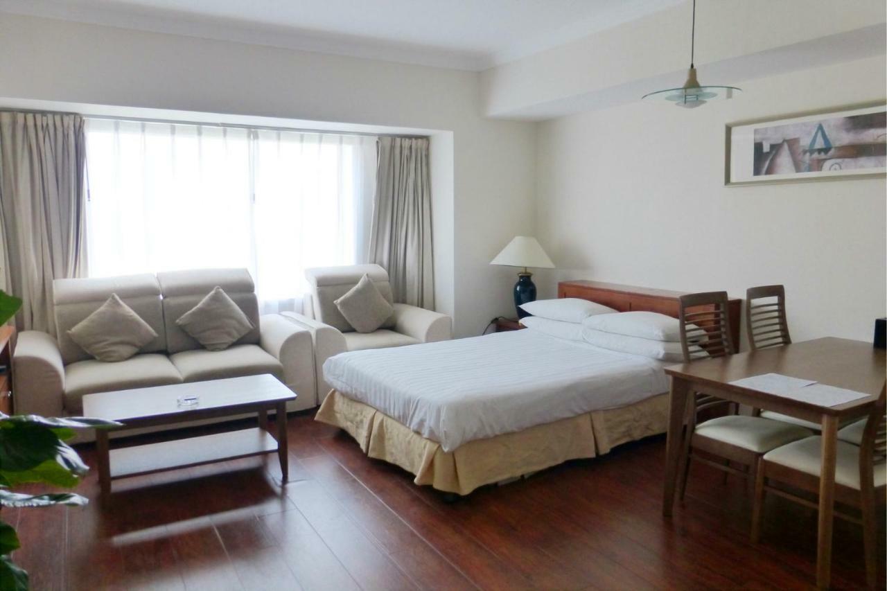 Ruishi Hotel Dalian Esterno foto